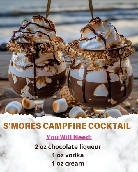 Smores Campfire Cocktail, Smores Cocktail, Baked Items, Party Drinks Alcohol, Chocolate Liqueur, Drinks Alcohol, Rum Cocktail, Cocktail Drinks Recipes, Fall Drinks