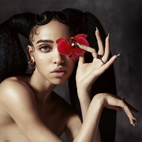 FKA Twigs David Burton, Fka Twigs, Afro Punk, Lil Wayne, Jimmy Fallon, Robert Pattinson, Khloe Kardashian, Style Outfits, Kanye West