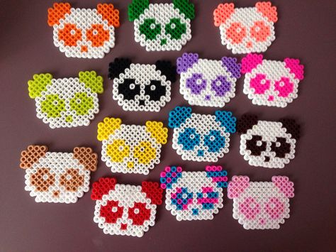 Panda Perler Bead Patterns, Panda Perler Beads, Panda Pink, Hamma Beads Ideas, Easy Perler Bead Patterns, Melty Bead Patterns, Pearl Beads Pattern, Easy Perler Beads Ideas, Perler Bead Templates