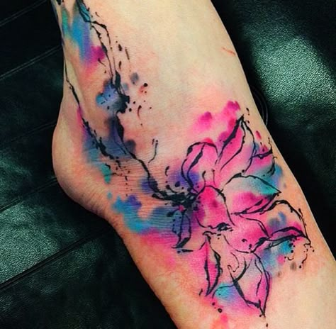 Love the subtle blue and pink watercolor.. Still trying to decide what colors I'll have for mine... Watercolor Tattoo For Women Unique, Watercolour Tattoo For Women, Flower Watercolor Tattoo, Watercolor Tattoos For Women, Watercolor Flower Tattoo, Ice Tattoo, Watercolor Tattoo Sleeve, Watercolor Tattoo Artists, Watercolour Tattoo