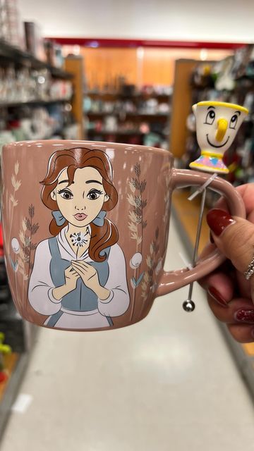 Crock Ideas, Tjmaxx Finds, Disney Coffee Mugs, Disney Mugs, Pretty Mugs, Disney Aesthetic, Disney Merchandise, Mug Shots, Tea Lover