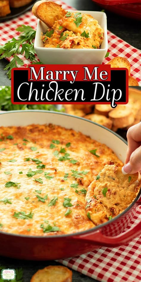 Marry Me Chicken Dip Easy Chip Dip Recipes, Snack Ideas For Party, Easy Chip Dip, Chip Dip Recipes, Southern Style Kitchen, Super Bowl Game, Savory Dips, Chicken Dip Recipe, Chicken Dishes Easy