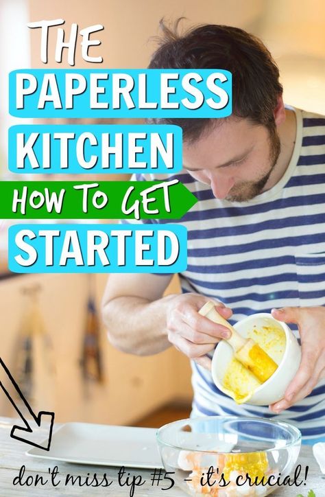 So you WANT to start a paperless kitchen, but you have no idea where to begin or how to break your paper towel habit. If that's you, these 5 tips will help you start your paperless kitchen journey: #5 is CRUCIAL for your success! #paperlesskitchen #zerowaste #minimalist Going Paperless, Paperless Kitchen, Paperless Paper Towels, Decluttering Ideas, Dollar Store Hacks, Kitchen Drawer Organization, Diy Artwork, Frugal Living Tips, Declutter Your Home