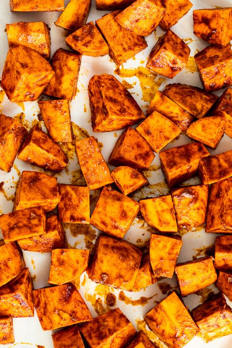 Sweet Potato Coconut Curry, Roasted Yams, Sweet Potato Oven, Sweet Potato Recipes Roasted, Oven Roasted Sweet Potatoes, Cubed Sweet Potatoes, Main Entrees, Sweet Potato Curry, Curry Spices