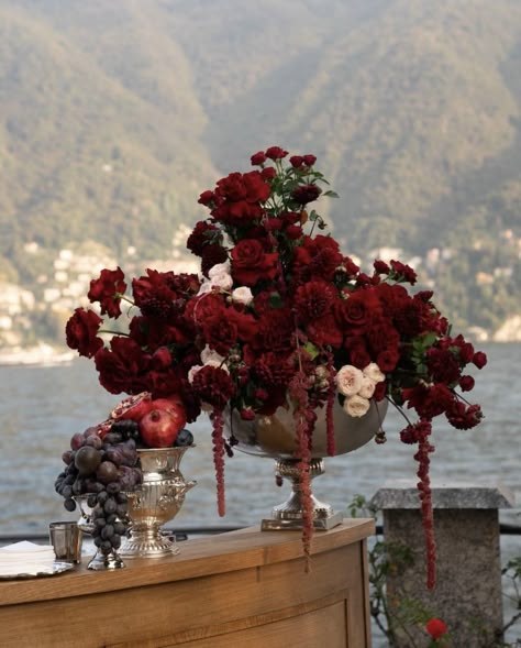 Red Wedding Florals, Serpentine Tables, Crimson Wedding, Dark Red Wedding, Dark Romantic Wedding, Valentines Dinner, Wedding Colors Red, Red Wedding Theme, Wedding Reception Design