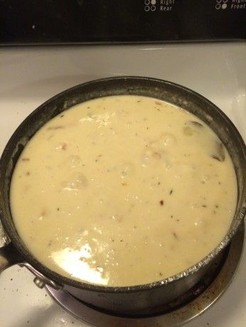 Full of Flavor and yummy Goodness , it is the best I have ever Made. Skippers Clam Chowder Recipe, Seafood Soups, Clam Chowder Recipe, Chowder Recipe, Nyt Cooking, Soup And Stew, Clam Chowder, Chowder Recipes, Delicious Soup