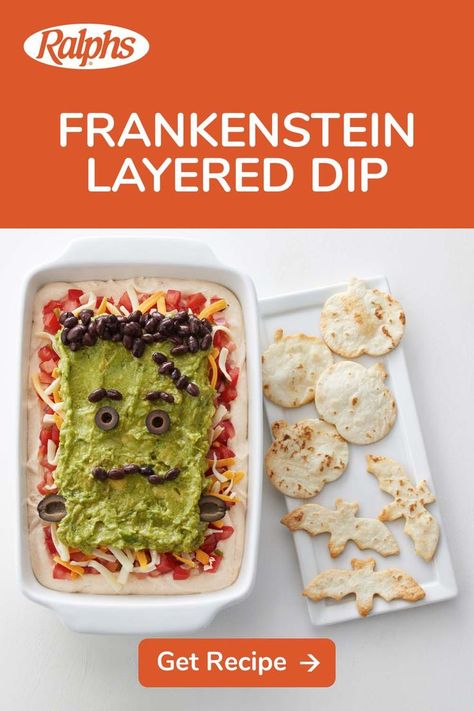 Halloween Taco Dip, Layered Dip, Halloween Potluck, Layered Dip Recipes, Halloween Food Appetizers, Food Seafood, Decorações Com Comidas, Layer Dip, Themed Food