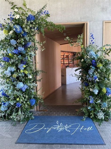 50 Blue And Green Wedding Decor Ideas - Weddingomania Sage Green And Navy Blue Wedding Arch, Dark Blue And Green Wedding Theme, Blue And Green Themed Wedding, Blue And Green Wedding Color Palette, Wild Flower Arch, Blue And Green Wedding Decor, Green And Blue Wedding Theme, Green Wedding Decor Ideas, Blue And Green Wedding Theme