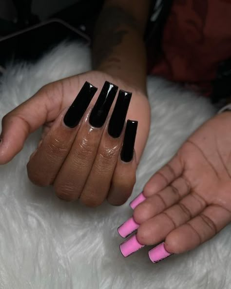 Black And Pink Nails Acrylic, Black Ombre Acrylic Nails, Black Acrylic Nails Short, Short Black Acrylic Nails, Black Square Acrylic Nails, Long Acrylic Nail, Tapered Square Nails, Nails Coffin Short, Colored Acrylic Nails