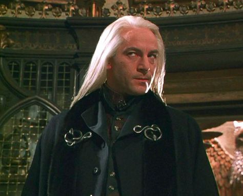 Lucius Malfoy Jason Isaacs, Malfoy Family, Jason Isaacs, Lucius Malfoy, Slytherin Harry Potter, Harry Potter Images, Bellatrix Lestrange, Harry Potter Film, Harry Potter Aesthetic