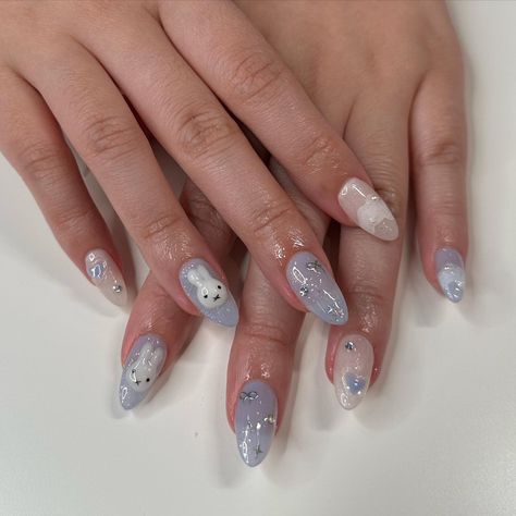 All Posts • Instagram Almond Nails Pink, Adorable Nails, Belle Nails, Sharp Nails, Girl Nails, Colorful Nails, Long Nail, Pretty Gel Nails, Soft Nails