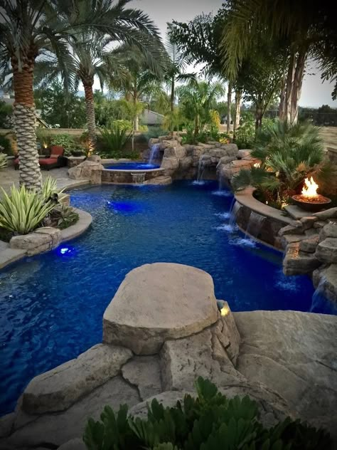 Rock Feature Pool, Pool With Rocks Around It, Organic Pool Design, Custom Pool Designs, Rock Pools Backyard, Rock Pool Ideas, Rustic Pool Ideas, Pool Designs With Hot Tub, Pool With Rocks