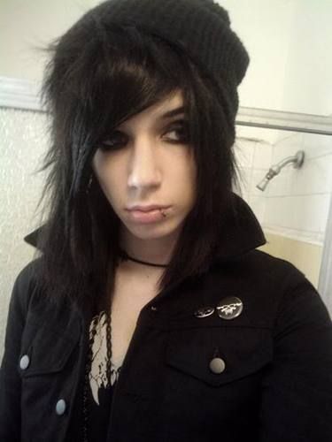 Jake Pitts, Andy Sixx, New Short Haircuts, Andy Black, Emo Hair, Emo Guys, Andy Biersack, Veil Brides, Mötley Crüe