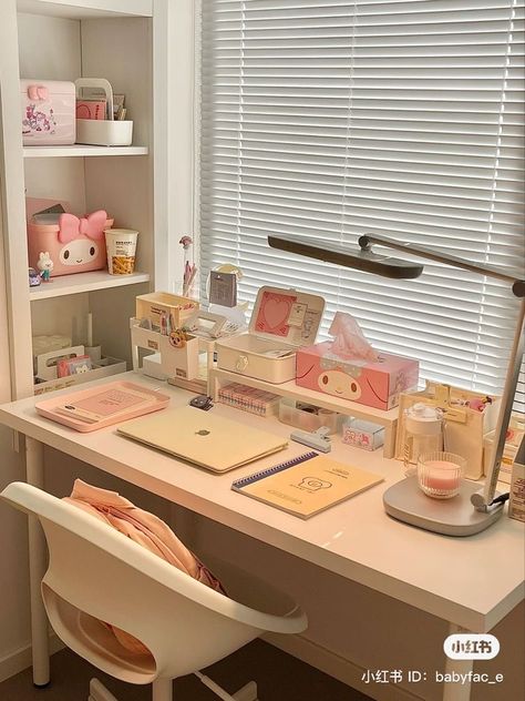 Kawaii Office, Korean Room, Desk Idea, Kpop Room, Study Desk Decor, Desk Layout, Desk Inspiration, Desk Makeover, Room Redesign