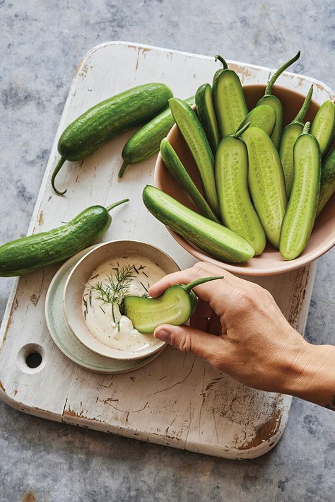 Cucumbers are a staple for warm-weather party trays, easy-to-make appetizers and simple snacks. With this in mind, Burpee’s crop of new introductions includes a 4-inch, thin-skinned “Party Time” cucumber, perfect for small gardens and mini-cuke dipping. Weather Party, Gooseberry Plant, Grow Cucumbers, Chives Plant, Cilantro Plant, Cucumber Dip, Cauliflower Plant, Cabbage Plant, Utah Style