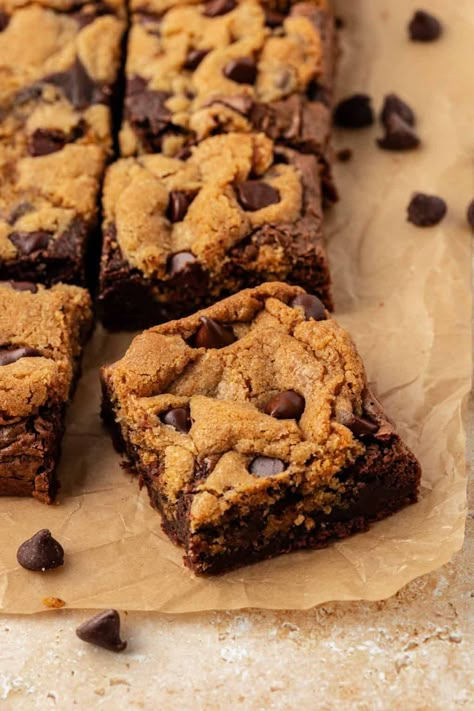 This brookie recipe uses two of my most popular recipes, my homemade brownie recipe and my chocolate chip cookie recipe, layered together to make the best homemade brookies. Homemade Brookies, Brookie Recipe, Brookies Cookies, Homemade Brownie Recipe, Brookies Recipe, Cookie Brownies, Homemade Brownie, Cookie Cookbook, Brownies Recipe Homemade