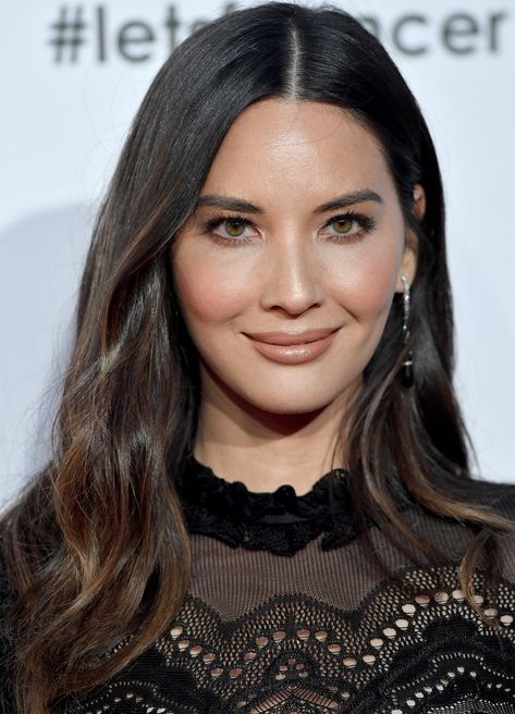 Olivia Munn Hair, Collarbone Length Hair, Haircuts To Try, Straight Across Bangs, Lob Styling, Curly Lob, Parted Bangs, Burbank California, Lob Hairstyle