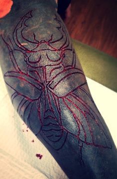 10 Scarifications On Black Tattoos & Aftercare procedures#tattoo #tattoaftercare #tattoocare Men Tattoos Ideas, Small Tattoo Ideas With Meaning, 3 Piercings, Black Tattoo Ideas, Blackout Tattoo, Hand Tattoos For Women, Leg Tattoos Women, Tattoo Equipment, Thigh Tattoos Women