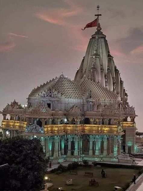 Somnath temple, Gujarat India. Somnath Mandir, Quotes By Lord Krishna, Winter In India, Places To Visit In Winter, Somnath Temple, Travel Destinations In India, India Travel Places, Temple India, Indian Temple Architecture