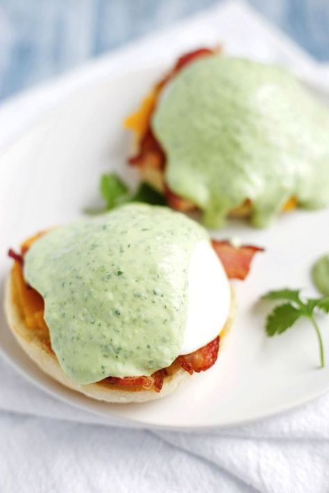 Meals With Eggs, Eggs Benny, Eggs Benedict Recipe, Brunch Restaurant, Egg Benedict, Mexican Breakfast Recipes, Eggs Recipes, Brunch Restaurants, Avocado Sauce