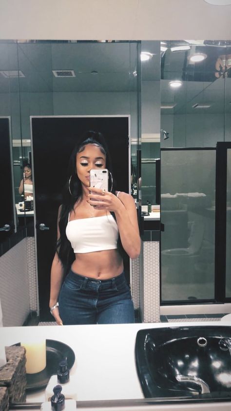 Uploaded by rosa. Find images and videos about cute, Hot and mirror selfie on We Heart It - the app to get lost in what you love. Icy Aesthetic, Heart Pressure, Icy Girl, Female Rappers, Miss Dior, Dream Board, Rappers, Famous People, We Heart It