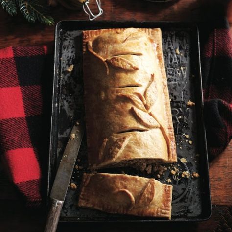 Did a "test run" of this recipe to make sure it was good.  Believe me - it was fabulous!  Beautiful presentation and the pastry is super easy (and easy to handle).  Has officially become a family favourite!  Tourtiére recipe - December 2013 issue of Chatelaine Canadian Recipes, Canadian Christmas, Canadian Cuisine, French Canadian, Christmas Eve Dinner, Canadian Food, Tart Recipe, Holiday Menus, Meat Pie