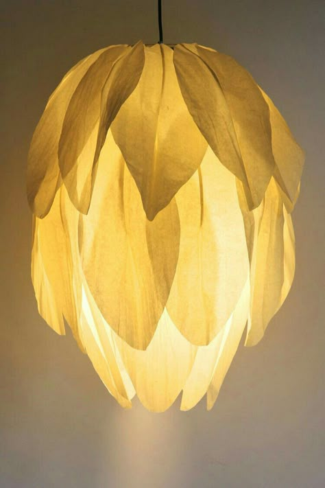 Japanese Lamp Shade, Homemade Lamp Shades Paper, Lamp Shade Inspiration, Washi Paper Lamp, Homemade Lamp Shades, Palm Lamp, Lamp Shade Design, Flower Tissue Paper, Lamp Shade Diy