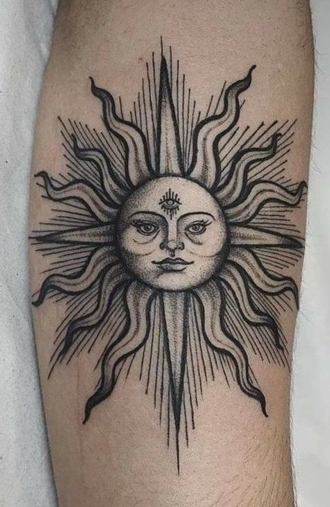 Traditional Sun Tattoo Design, Sun Back Tattoo For Men, Men’s Sun Tattoo, Blackwork Sun Tattoo, Sun Tattoo For Men, Sun Traditional Tattoo, Dark Sun Tattoo, Sun Tattoo Traditional, Vintage Sun Tattoo