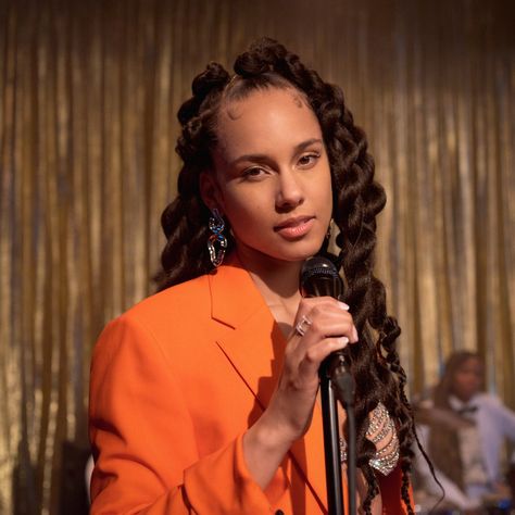 Alicia Keys Style, Alicia Keys Hairstyles, Jumbo Twists, Epic Hair, So Done, Textured Curly Hair, Alicia Keys, Twist Hairstyles, Curled Hairstyles