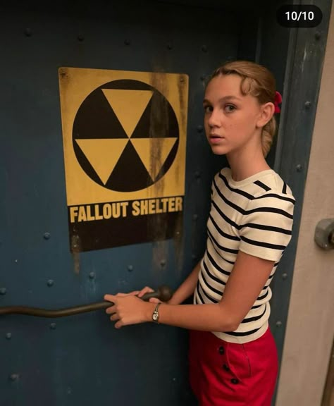 Elle Graham, Secrets Of Sulphur Springs, Hidden Library, Avatar 3, Disney Channel Movies, Cast Photos, Fallout Shelter, Sulphur Springs, School Of Rock