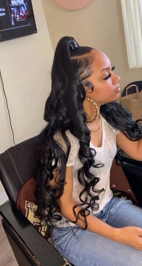 Weave Ponytail Hairstyles, Sleek Ponytail Hairstyles, Black Ponytail Hairstyles, Quick Weave Hairstyles, Curly Hair Styles Easy, Pretty Braided Hairstyles, Pretty Hair Color, Slick Hairstyles, Hot Hair Styles