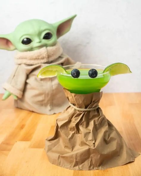 baby yoda | grogu | baby yoda cocktail | disney cocktail | malibu cocktails | cocktail recipe Yoda Cocktail, Filled Cream Puffs, Polish Soup, Malibu Cocktails, Disney Inspired Cocktails, Disney Cocktails, Apple Pucker, Citrus Vodka, Famous Cocktails