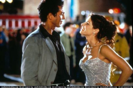 Sandra Bullock & Benjamin Bratt in "Miss Congeniality" Miss Congeniality Movie, Miss Detective, Sandra Bullock Movies, Benjamin Bratt, Miss Congeniality, Candice Bergen, Chick Flicks, Miss Usa, William Shatner