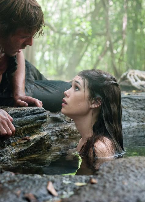 1990 Style, Astrid Berges Frisbey, Kaptan Jack Sparrow, Mermaid Photography, On Stranger Tides, Siren Mermaid, Images Disney, Mermaid Aesthetic, Mermaids And Mermen