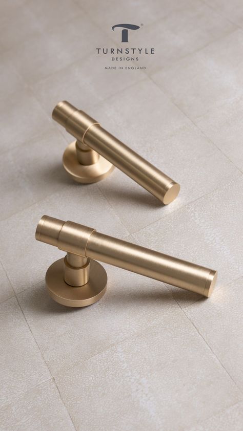 Door levers and pull handle displayed in Turnstyle Design stepped range finished in a satin brass waxed finish. A Handle Ideas, Turnstyle Designs, Door Handle Design, Luxury Door, Door Handles Interior, Lord Wallpapers, Shiva Lord, Chestnut Leather, Light Switches