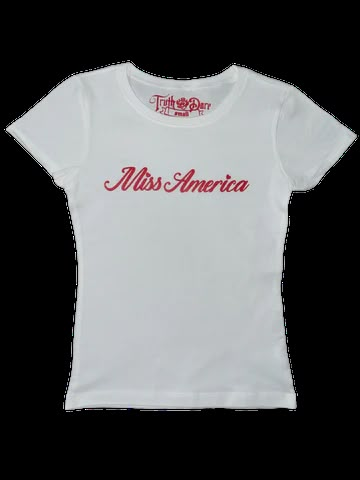 Shirt Png Aesthetic, Y2k Clothes Png, Americana Clothes, Coquette Shirts, Photos For Vision Board, Clothing Png, Creating A Vision, Y2k Shirts, Miss Americana