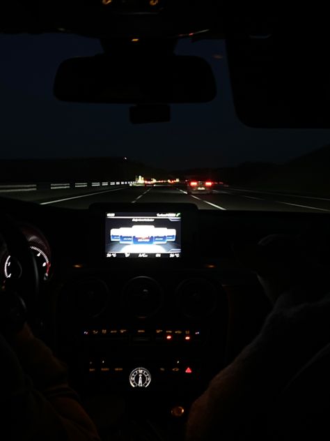 #night #tour #cars #radio #wallpaper #aesthetic Car Radio Aesthetic Night, Car Radio Aesthetic, Radio Wallpaper, Radio Aesthetic, Connected Car, Car Tour, Night Aesthetic, Wallpaper Aesthetic, Car Radio