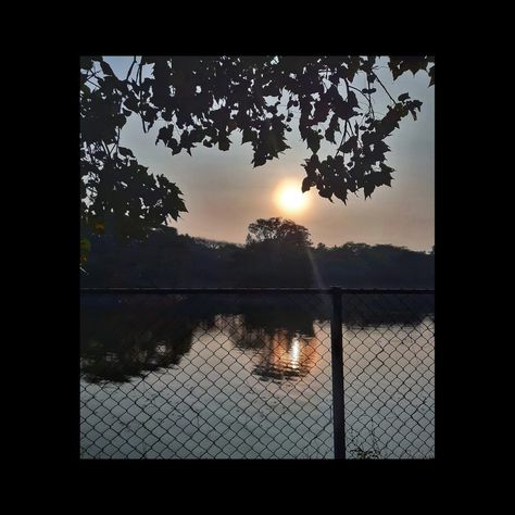 Peaceful Sunset view during a morning walk in Bengaluru| Bangalore lakes | Bangalore parks 📍 Peaceful Sunset, Park Walk, Sunset View, Snapchat Picture, Morning Walk, Bangalore, Camera Roll, Walk In, Snapchat