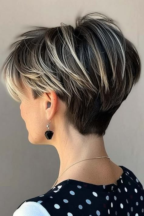 Wedge Back Haircut, Graduated Pixie Haircut, Undercut Wedge Haircut, Scarlett Johansson Short Hair, Short Wedge Hairstyles, Graduated Haircut, Short Wedge Haircut, Short Stacked Hair, Short Stacked Bob Haircuts