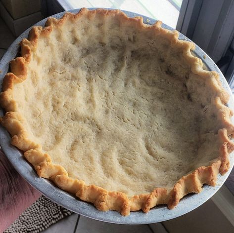 Gluten Free Pie Dough, Coconut Flour Pie Crust, Pie Dough Recipe, Easy Pie Crust, Graham Cracker Crust Pie, Gluten Free Thanksgiving, Good Pie, Gluten Free Pie, Easy Pie