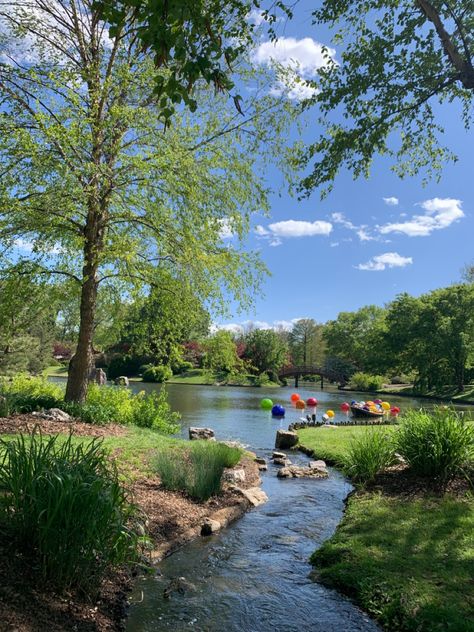 St. Louis Botanical Gardens + pond + boat + art Washu St Louis, Saint Louis Aesthetic, St Louis Aesthetic, St Louis Botanical Garden, Pedal Boat, Kid Friendly Vacations, Boat Art, Dream City, Best Cities