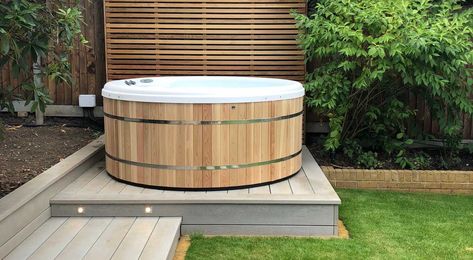 Hot Tub Deck Design, Modern Hot Tubs, Small Hot Tub, Round Hot Tub, Hot Tub Landscaping, Cedar Hot Tub, Hot Tub Patio, Hot Tub Designs, Outdoor Bathtub