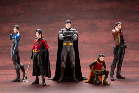 Dc Figures, Robin Dc, Batman Cosplay, Ikemen Series, Batman Action Figures, Batman Figures, Worlds Finest, Bat Boys, Arkham Asylum