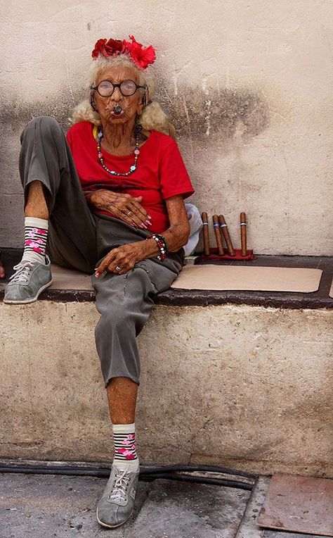 An eccentric Cuban cigar seller in old Havana, Cuba. Picture: Seniz Kanel of London Cuba Travel Destinations | Cuba Honeymoon | Cuba Backpacking | Cuba Vacation North America #travel #honeymoon #vacation #backpacking #budgettravel #offthebeatenpath #bucketlist #wanderlust #Cuba #NorthAmerica #exploreCuba #visitCuba Cuba Honeymoon, Old Havana Cuba, Cuba Vacation, Cuba Fashion, Cuba Photography, Old Havana, Photography Competition, Havana Nights, Cuban Cigars