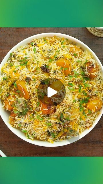 SooperChef on Instagram: "Aloo Dum Biryani 😋 
#reels #foryou #SooperChef" Dum Aloo Biryani Recipe, Aloo Biryani Recipe, Potato Biryani, Aloo Biryani, Dum Aloo Recipe, Aloo Dum, Aloo Masala, Dum Aloo, Boiled Rice