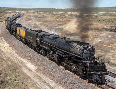 UP Releases Big Boy Schedule; Break-in Run Set for This Week - Railfan & Railroad Magazine Big Boy 4014, Garden Trains, Scenic Railroads, Union Pacific Railroad, Train Art, Train Photography, Train Sets, Model Train Layouts, Steam Locomotive