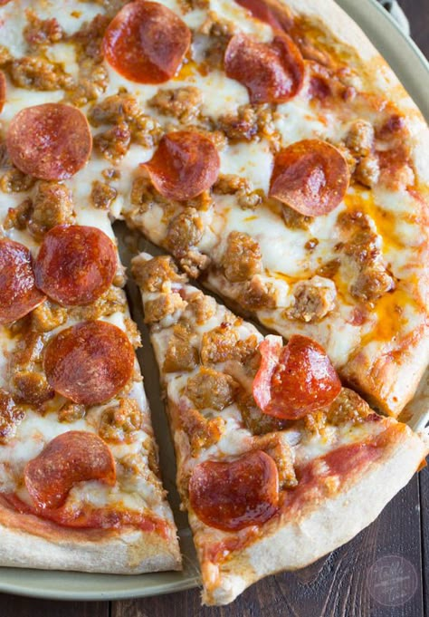 Spicy sausage and pepperoni pizza is so much better made at home than getting delivery! You'll thank me later! Pizza Table, Chicken Tamale, Pizza Recipes Pepperoni, Hot Pizza, Pizza Ideas, Sausage Pizza, Best Homemade Pizza, Table For Two, Pineapple Rum