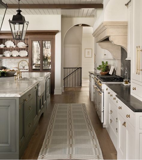 Modern Farmhouse Baseboards, Kitchen Baking Station, Kitchens By Joanna Gaines, Cozy Room Inspiration, Whittney Parkinson Design, Nancy Meyers Kitchen, 1900 House, Ocean Kitchen, Nancy Meyers Home