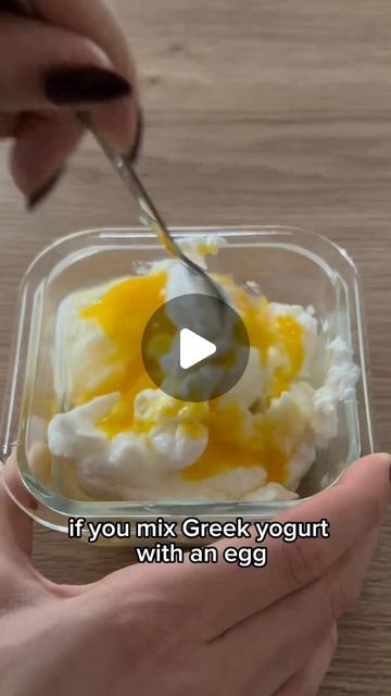 Sharing Delicious Food on Instagram: "This high protein cheesecake is soo good!! 🤤 if you try it let me know by • @juliadaey  This delicious snack with 32g protein and 278kcal satisfies your sweet cravings just perfectly and keeps you full.   Ingredients: 1 cup (200g) non-fat Greek yogurt  1 egg 1 tbsp honey  1 tsp vanilla  splash of lemon juice   Mix everything together and bake for 20min in the oven at 350•F / 175•C.  Enjoy!   #healthyeating #highproteinsnack #snack #proteinsnack" Eggs And Yogurt, Greek Yogurt Sweet Treat, Vanilla Greek Yogurt Recipes Healthy, High Protein Low Carb Recipes Breakfast Greek Yogurt, High Protein Desserts Healthy, Protein Eggs With Cottage Cheese, High Protein Lemon Cheesecake Overnight Oats, Protein Egg Muffins With Cottage Cheese, High Protein Egg Bake With Cottage Cheese