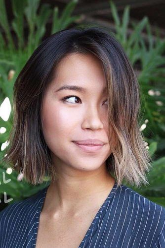 Brilliant Ideas to Wear Cute Short Hair ★ See more: http://lovehairstyles.com/wear-cute-short-hair/ Short Hairstyle Women Thick Hair Straight, Short Hair Color Ideas Straight, Short Hair Thick Straight, Short Hair Highlights Asian, Asian Balyage Short Hair, Short Bob With Balayage, Baylage Brunette Short, Balayage Hair For Short Hair, Asian Short Hair Straight